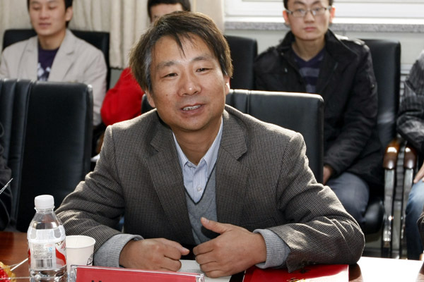 梅雪松 (政治人物|教师)