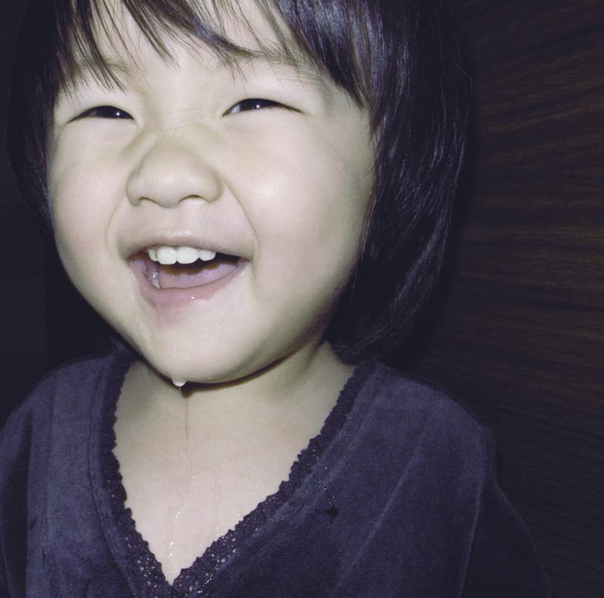 是香港流行男歌手陈奕迅的一首粤语歌曲,由黄伟文作词,erickwok