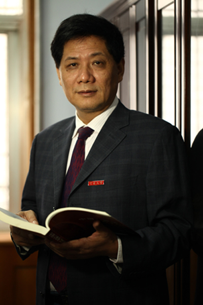 程冠昌 (其他人物相关)