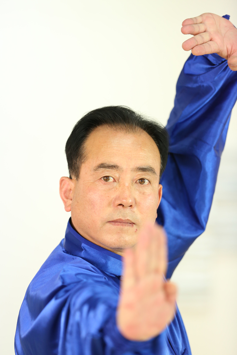 张飞鹏政治人物教师