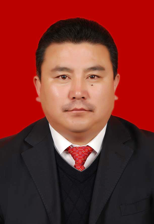 现任青海省果洛州委常委,副州长,州委副书记,政法委书记1991
