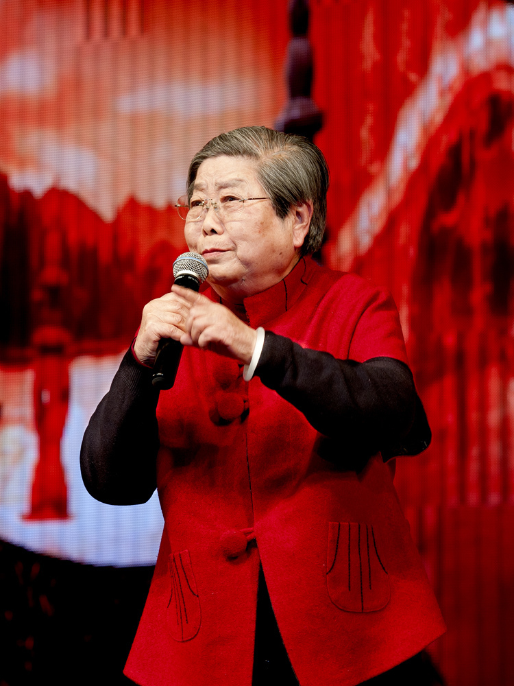 李鸣岩演员教师文化人物