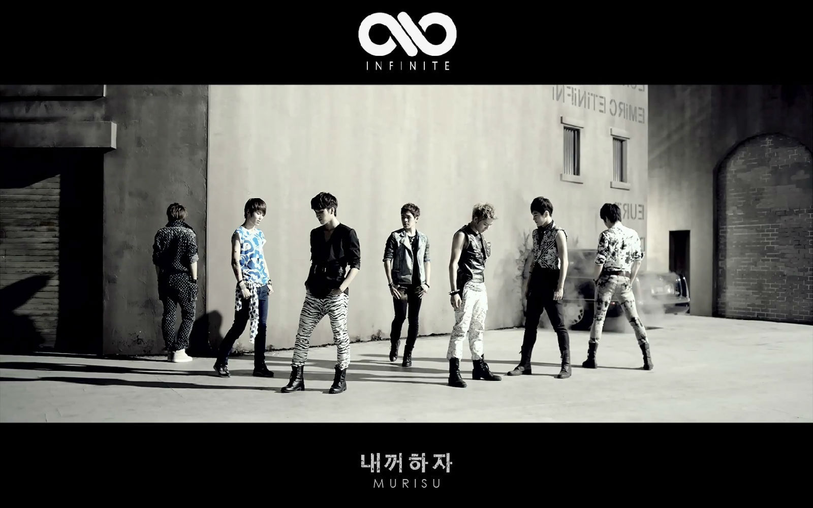 《成为我的人》又名《bemine》,是韩国男子流行演唱组合infinite正规