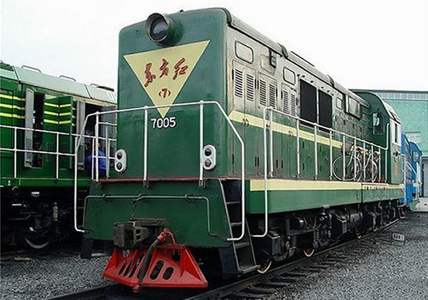 T179次列车侧翻 乘客中有回广州复工人员|次列车|车厢|广州_新浪新闻