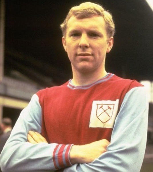 约翰·查尔斯(体育人物)_技点科普_技点网(体育人物)