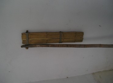 连盖(菜肴)连盖,一种农具.