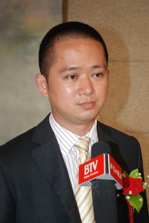 杨汉坤(其他娱乐人物相关|其他实业人物相关)杨汉坤,广东普宁人, 出生