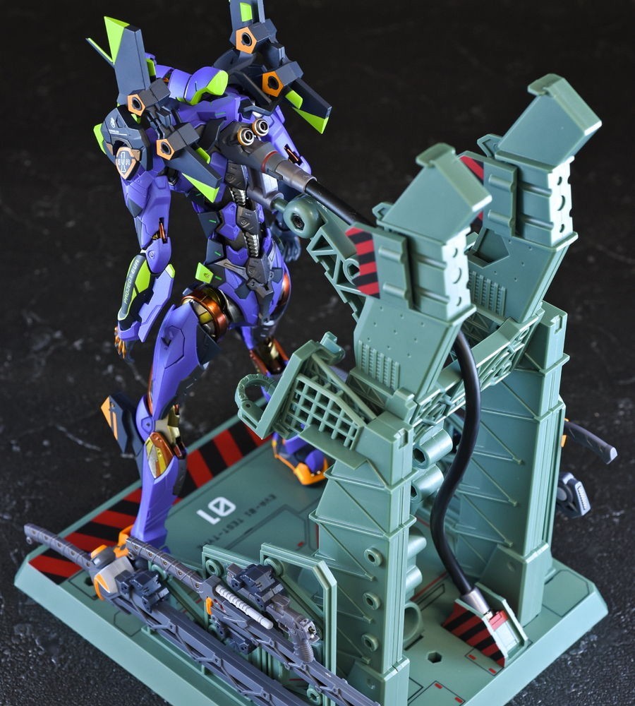 萬代mb《eva》初號機模型展示 1500花的絕對值