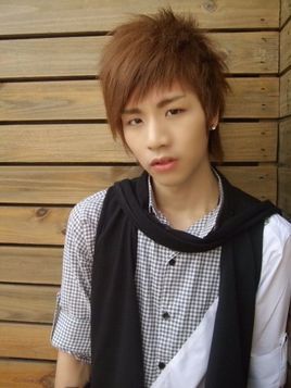 林子豪 (歌手|体育人物)