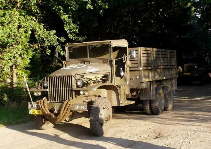 cckw-353(公司)cckw-353是美军二战期间的军用卡车.