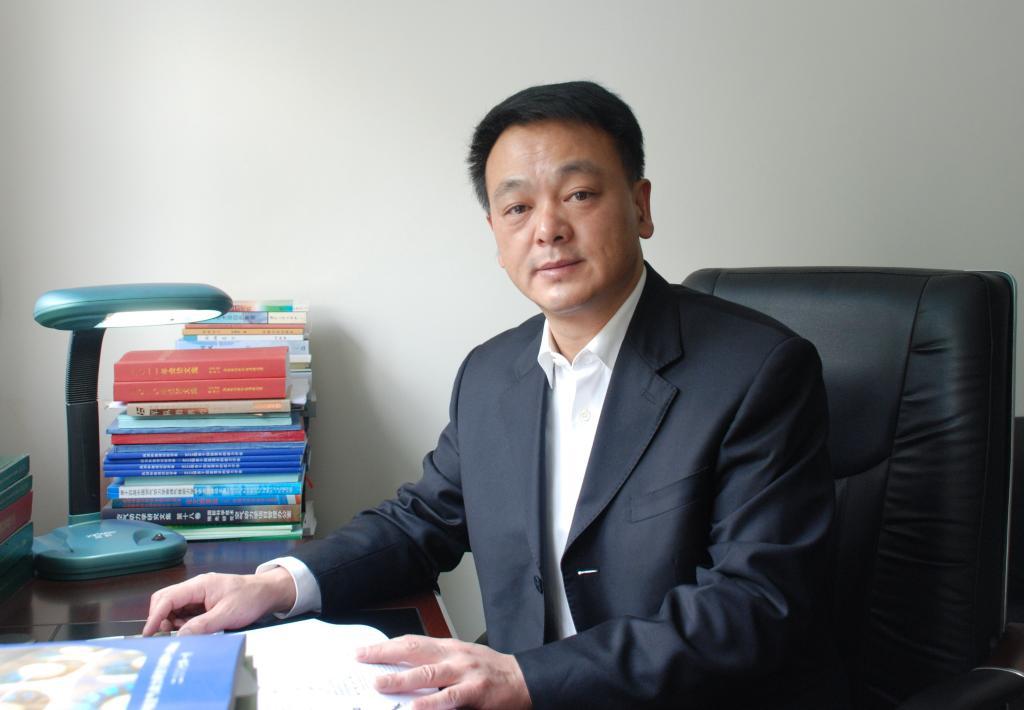 唐志共其他实业人物相关