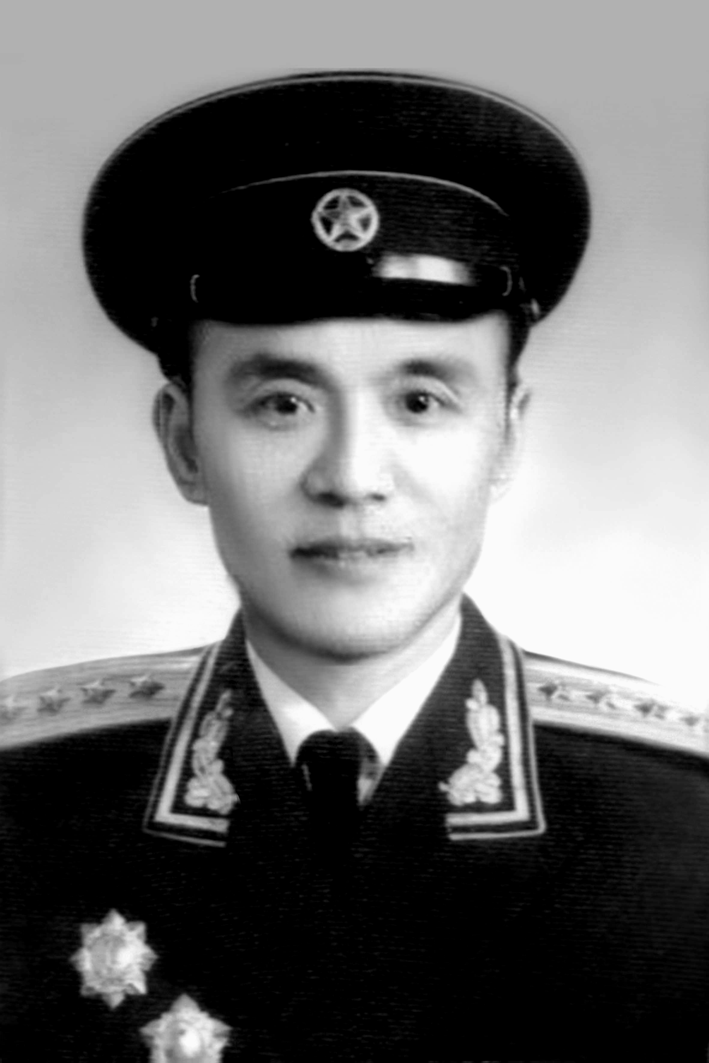 赵阳(政治人物|军事人物)赵阳(1918-1994),肥城县(今肥城市)人,中国