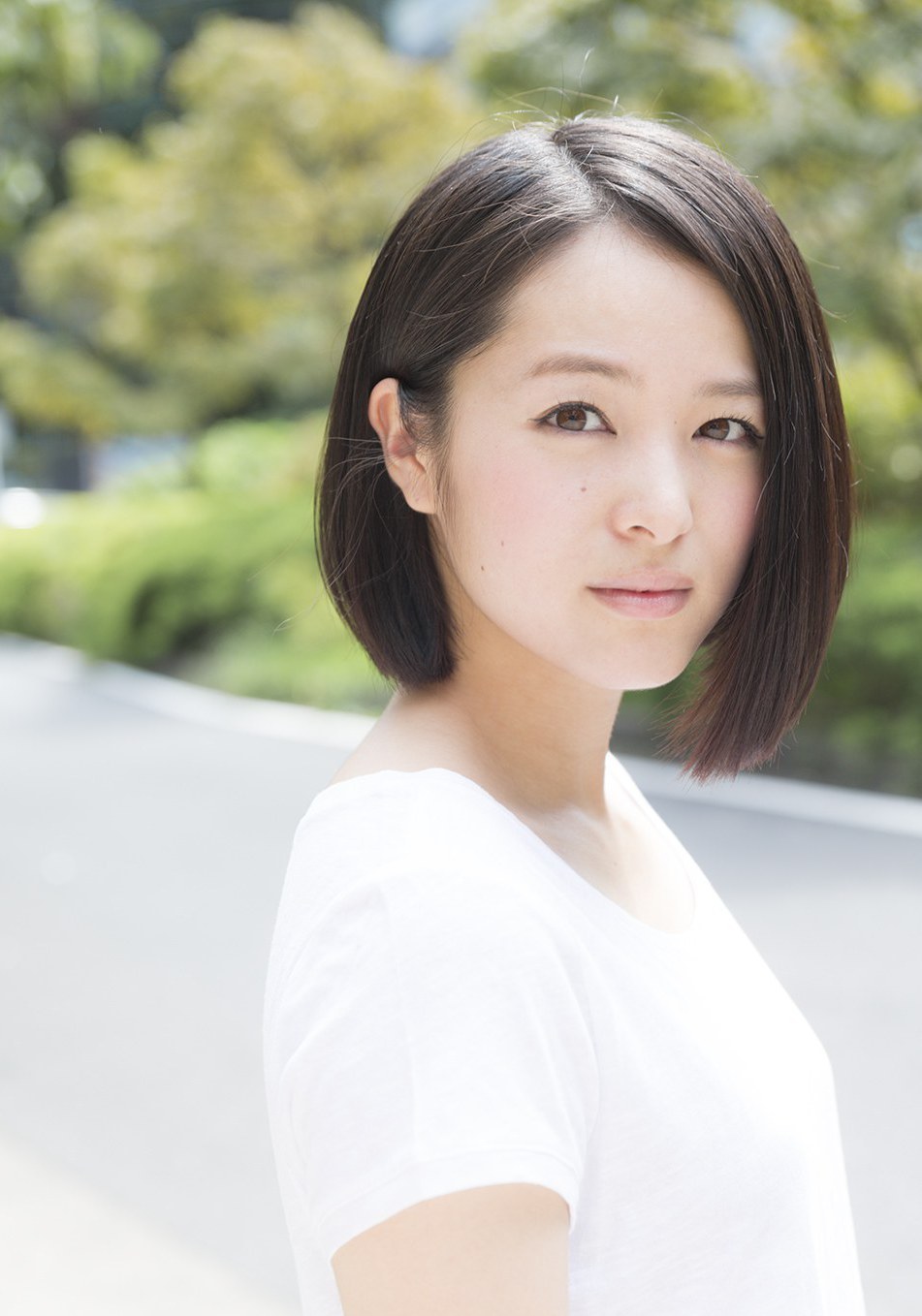 清野菜名(演员)清野菜名(nana seino),1994年10月14日出生于日本爱知