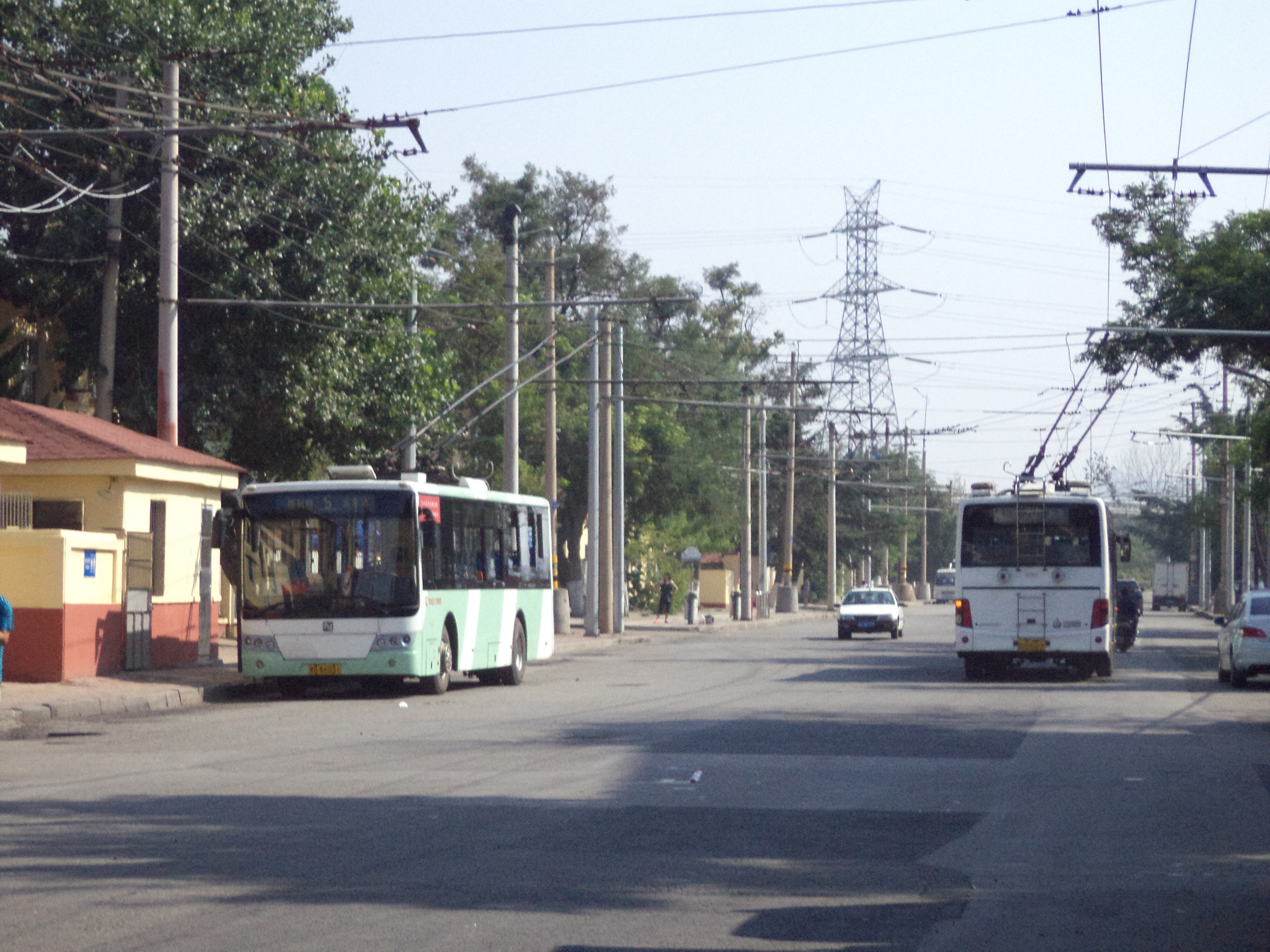 北京公交118路 BJD-WG120N2 二代电尼 无轨电车 在线运营_哔哩哔哩_bilibili