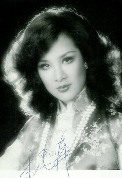 杨小萍(演员|歌手)_技点百科_技点网(演员|歌手)