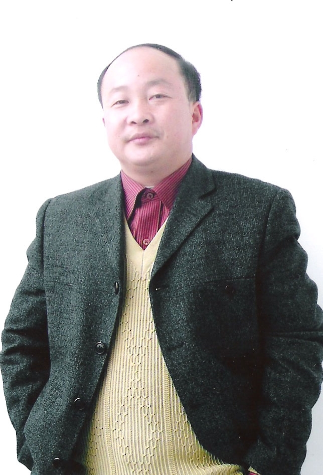 周伟(文化人物)