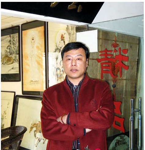 现任天津美协会员,中国画研究会理事,东方杰书画院常务理事中国国画