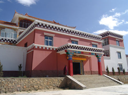 青海省藏语佛学院图片