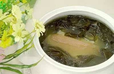 海藻生地昆布猪尾汤