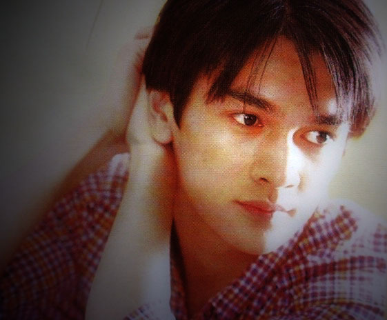 洪健华(歌手|教师)