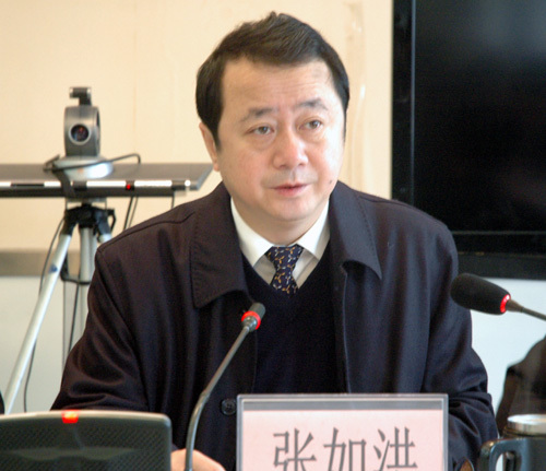 中共党员,山西省太原市工商局河西市场管理处处长款迈柏林分局局长