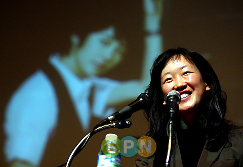 李允贞(其他娱乐人物相关)李允贞,另译李允静,李允晶,韩国著名导演(pd