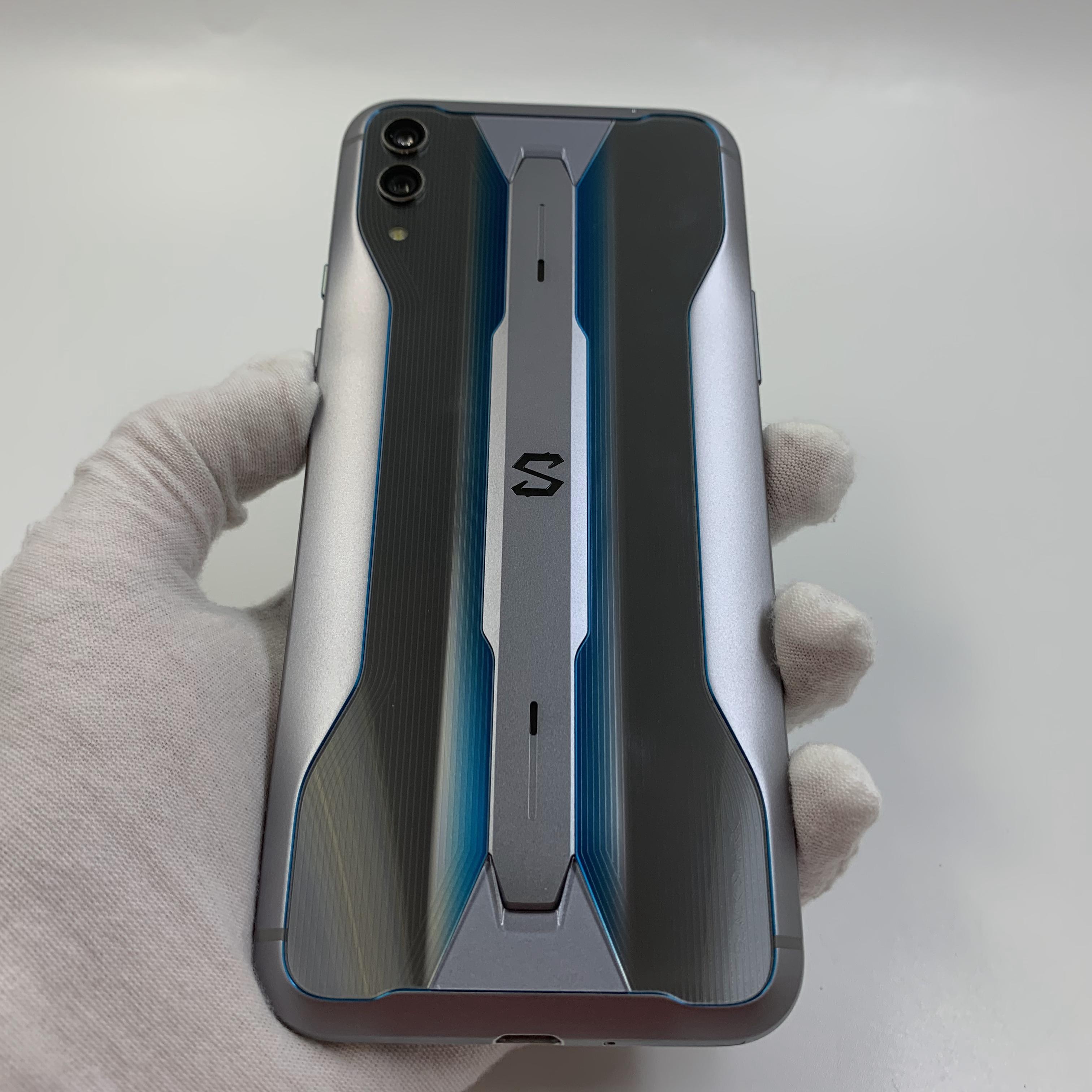 小米【黑鲨 2 pro】4g全网通 灰色 12g/256g 国行 8成新 真机实拍