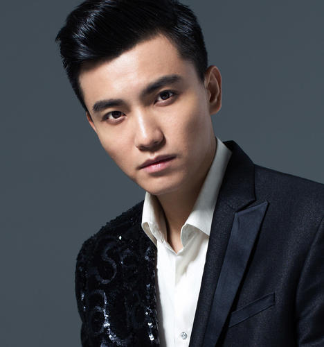 出生日期:1月12日人物简介:王羽铮,出生于北京市,中国内地影视男演员