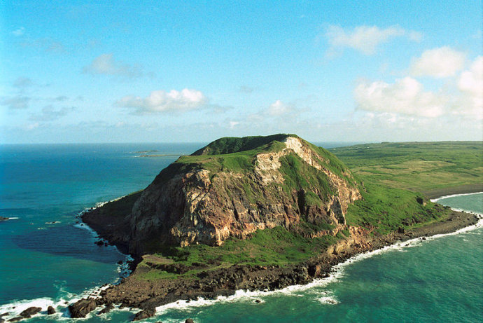 硫黄列岛(岛屿)硫黄列岛也写作硫磺列岛,又名火山列岛