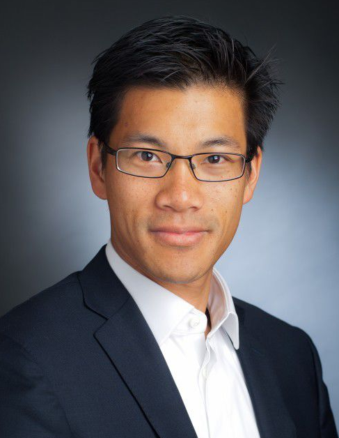 王力德 (其他人物相关)