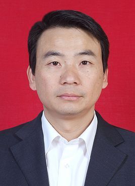 现任崇义县人民政府副县长.