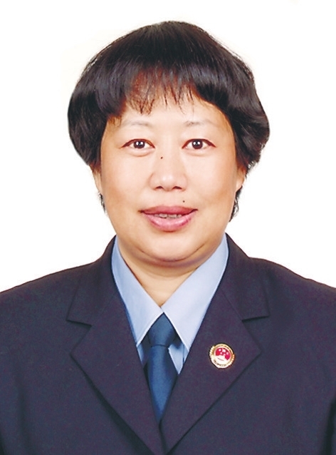 现任禄劝彝族苗族自治县人民检察院检察长.