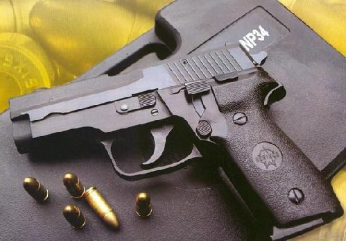 的外贸手枪,前者的原型是sigp2269mm手枪,后者的原型是sigp2289mm手枪