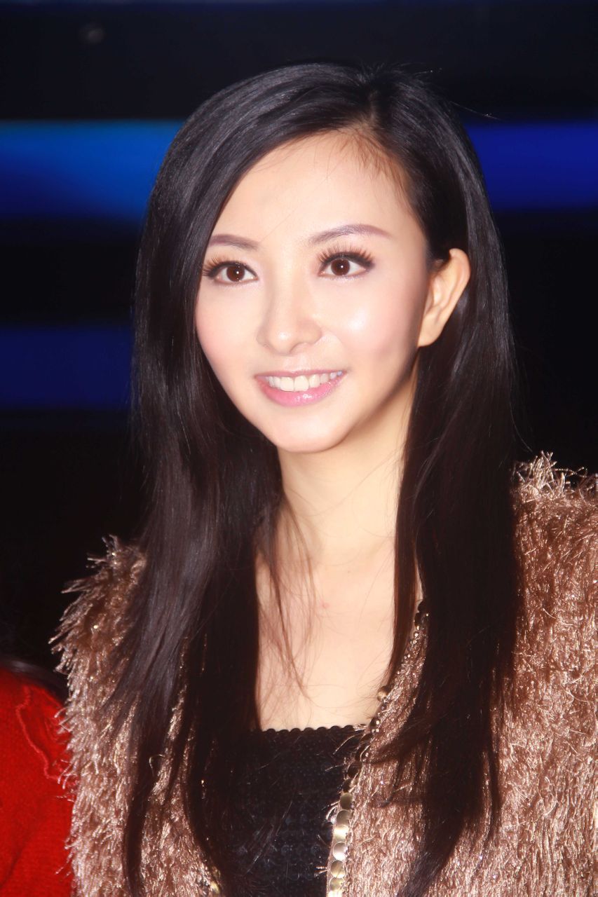 张曼莉(歌手|主持人|演员|社会人物)_技点百科