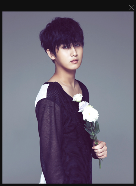 crying(音乐)crying是韩国首席天团ss501主唱许永生的迷你二辑《solo