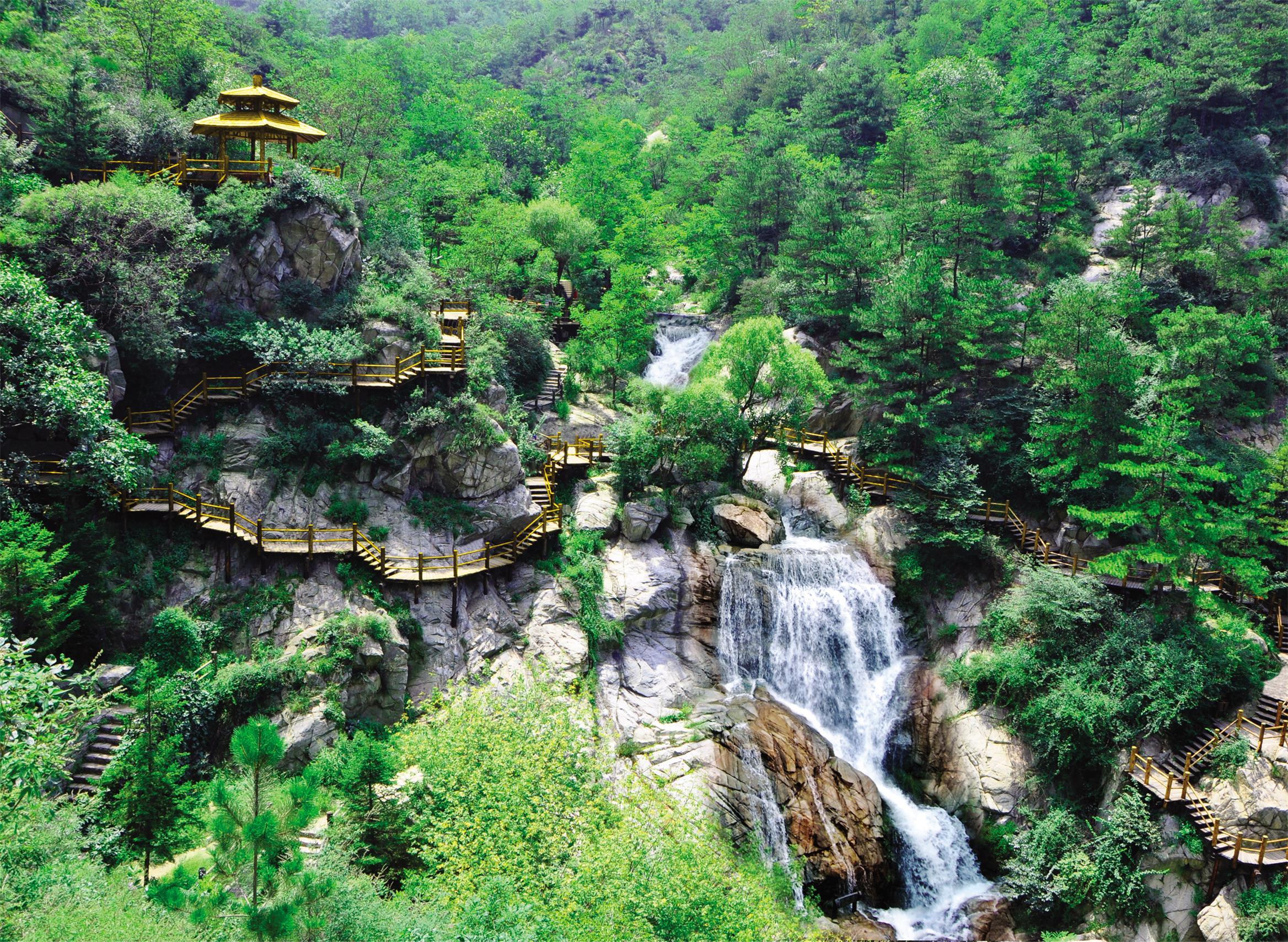 九如山瀑布群风景区图片