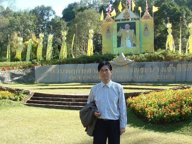 梁越 (文化人物|编剧)