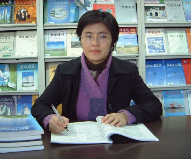 王新玲 (其他人物相关)