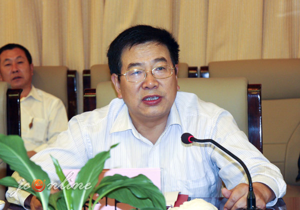 秦作栋其他实业人物相关