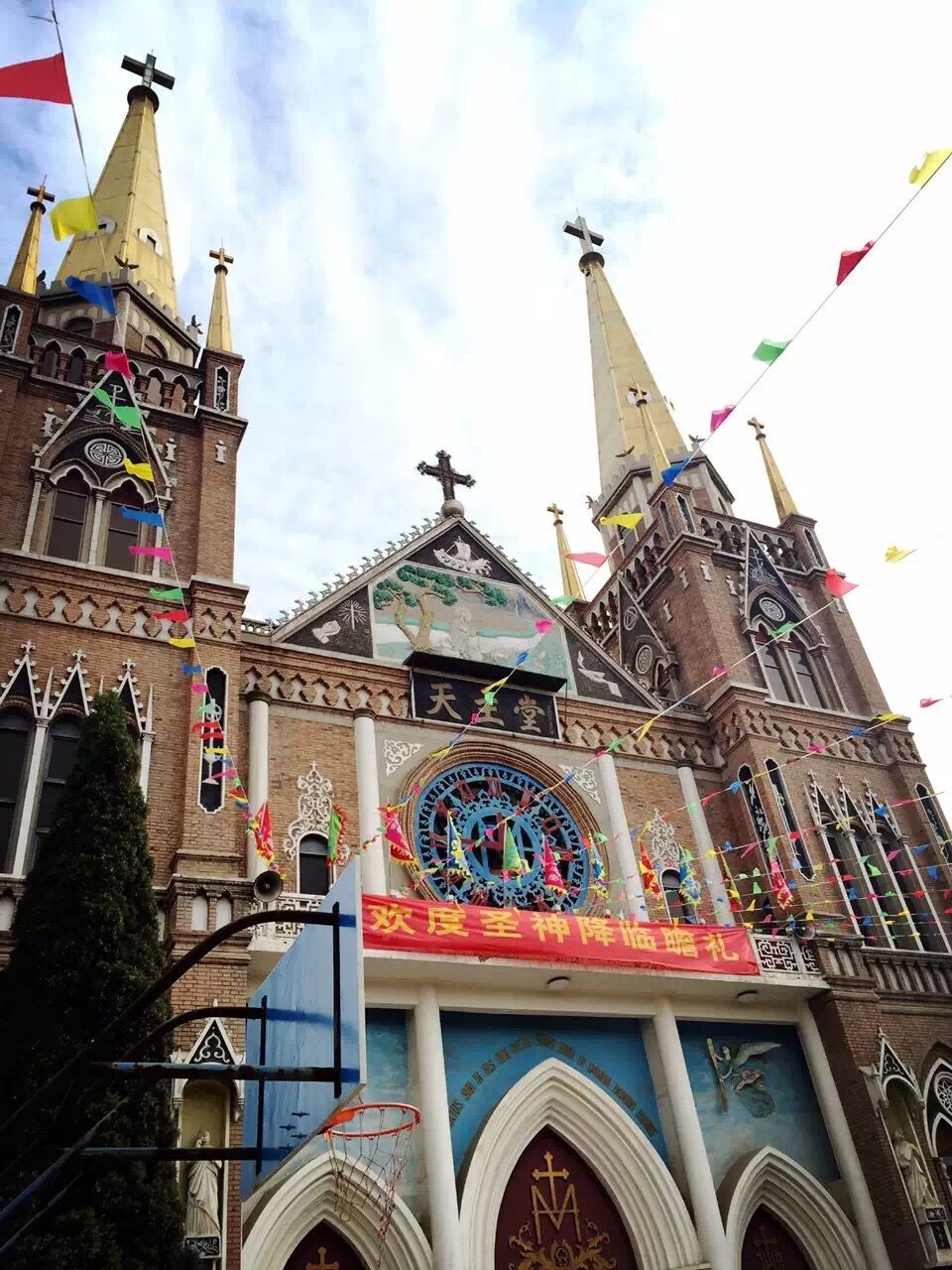 东吕教堂图片