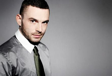 marcelschlutt,1977年8月1日出生于德国柏林,德国gv男演员.领域提 交