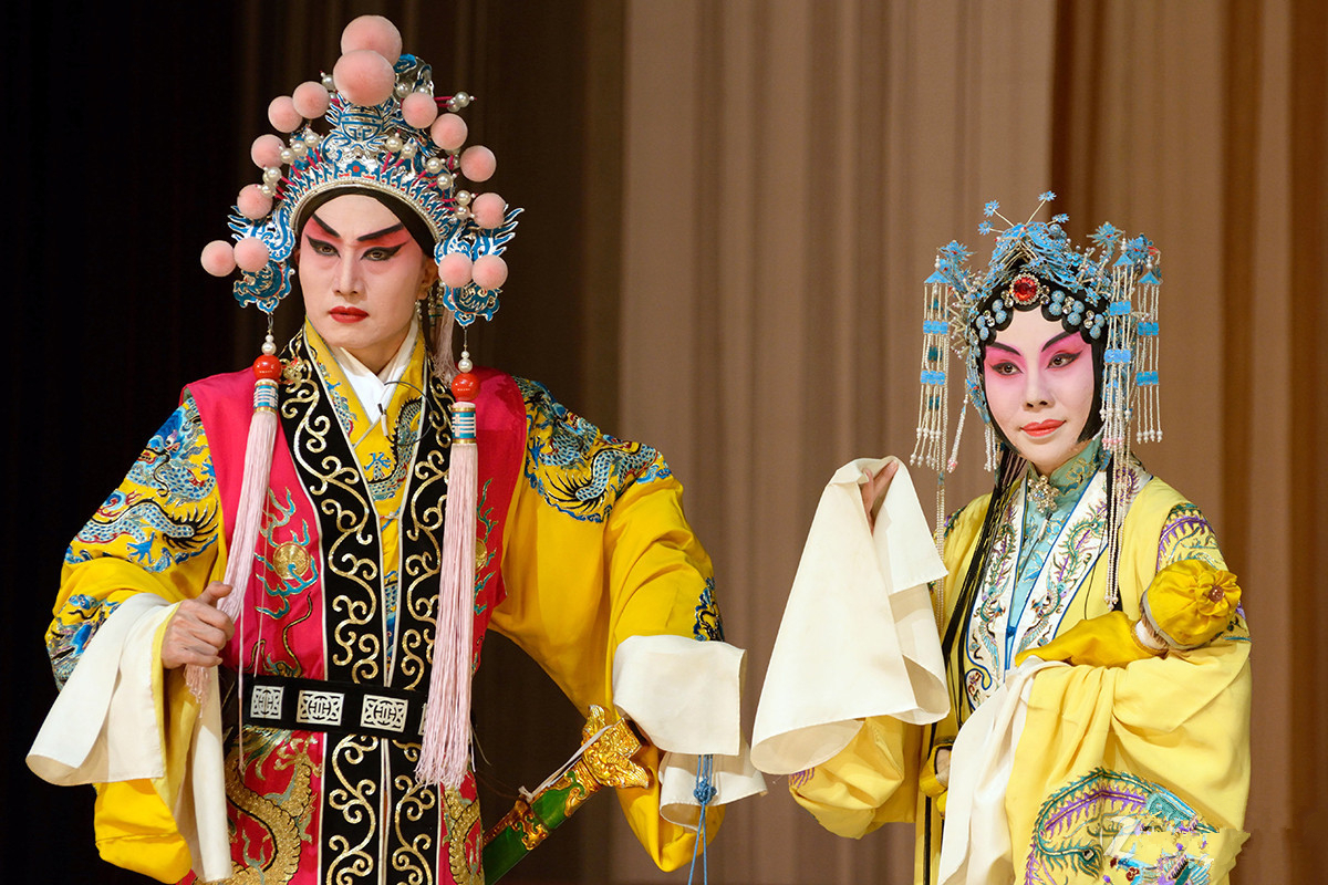 《楚宫恨》(戏剧)