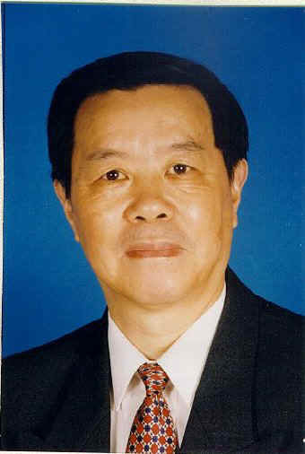 周炳琨 (其他人物相关)