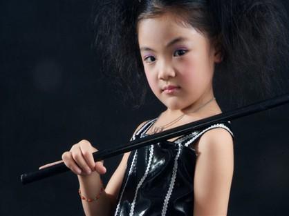 天黑黑(音乐)傅滢滢演唱的一首歌曲《天黑黑》《天黑黑》[1]领域音乐