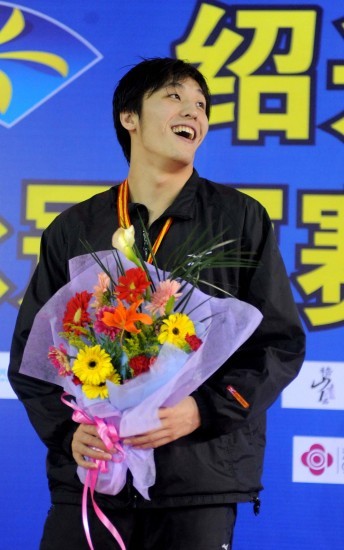 史腾飞(体育人物|社会人物)史腾飞,中国国家游泳队成员,北京人.