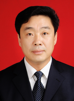 吴维光(科学家)吴维光,1963年生于山东省临朐县吴家庙村,大学文化