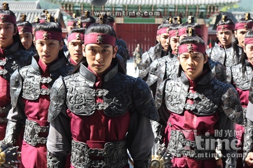 建龙卫其他人物相关