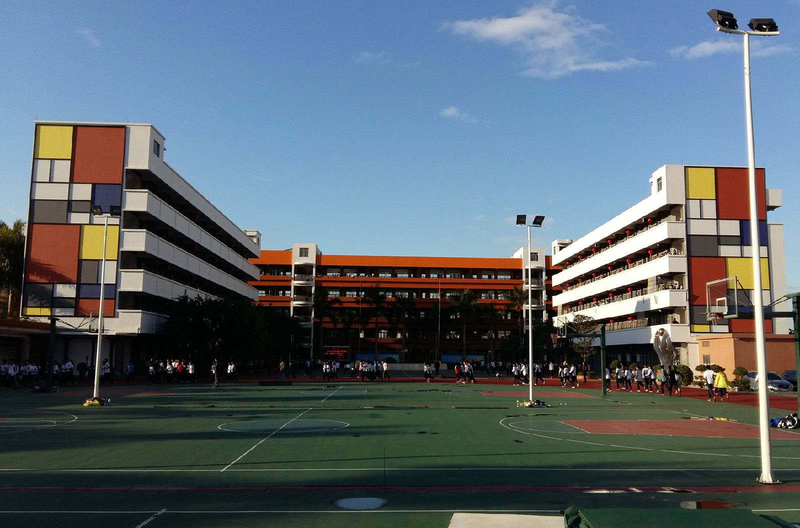 寮步宏伟中学(学校)