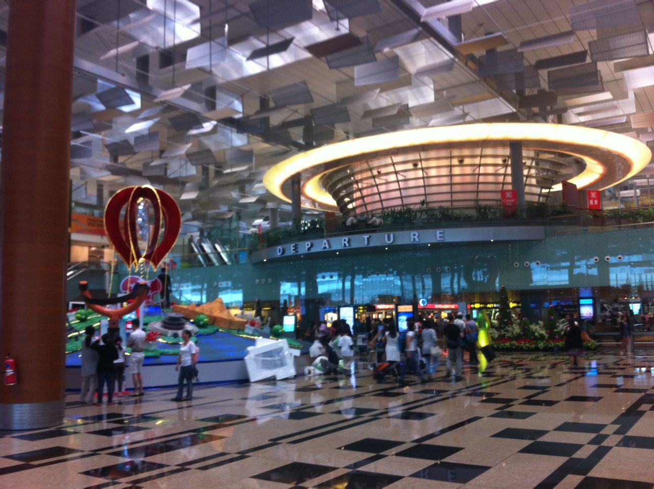一篇文章告诉你，新加坡樟宜机场为什么能成为全球最佳机场 - 知乎