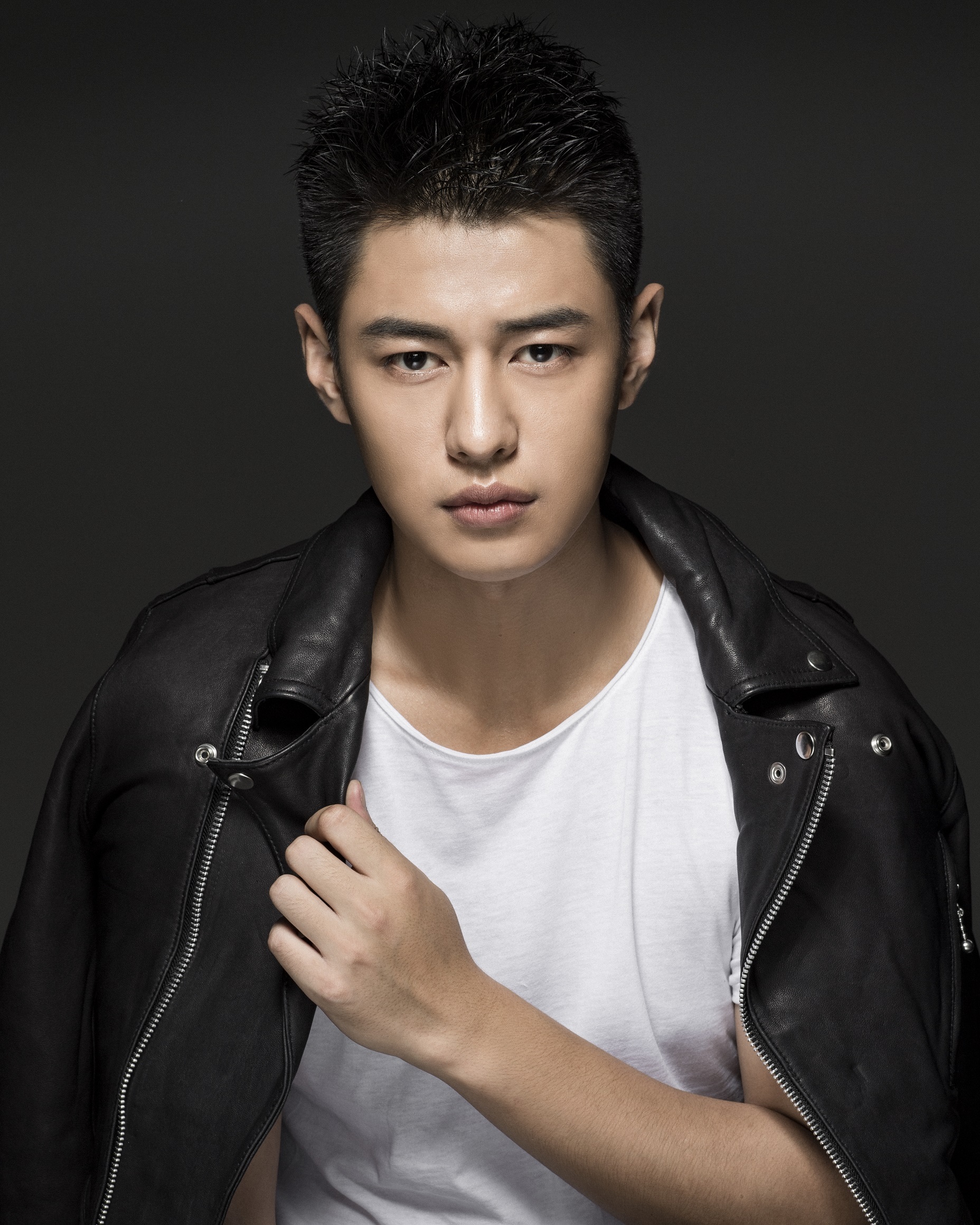 肖彦博(其他人物相关)